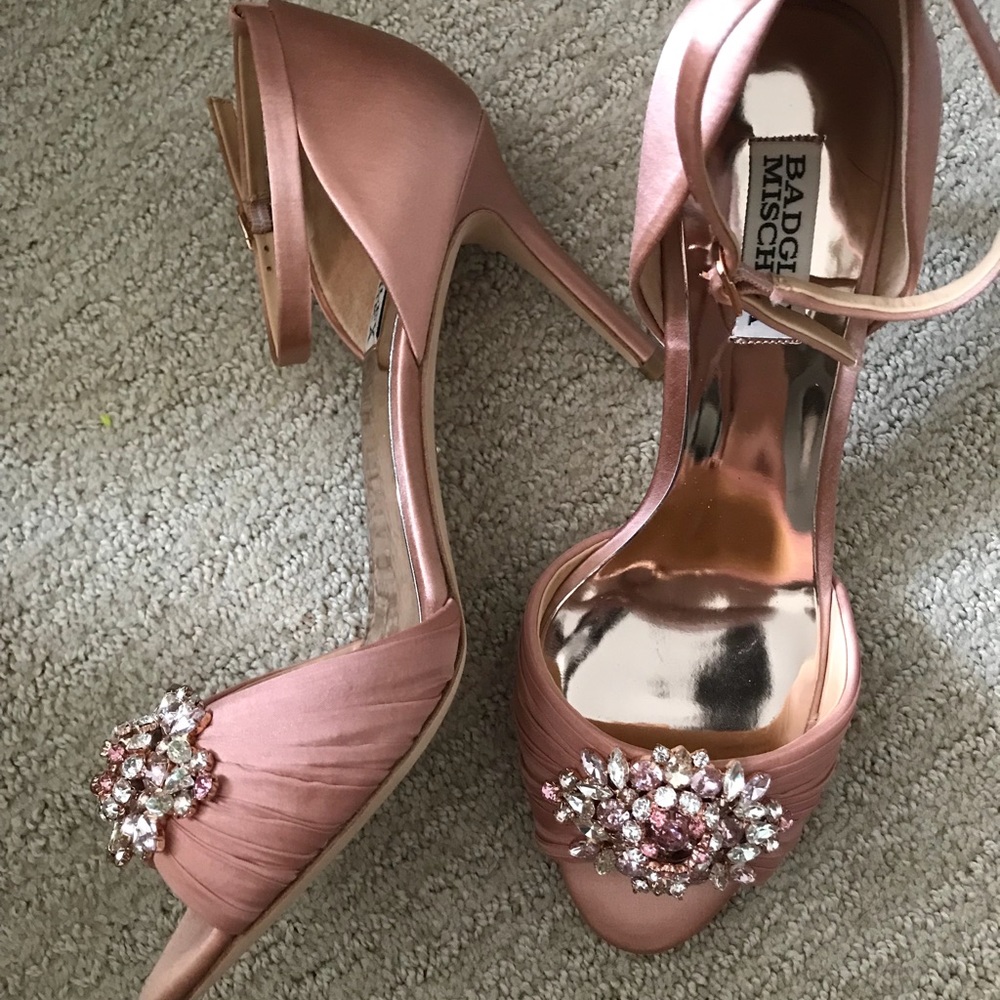 Badgley Mischka shoes size 9 brand new never wear